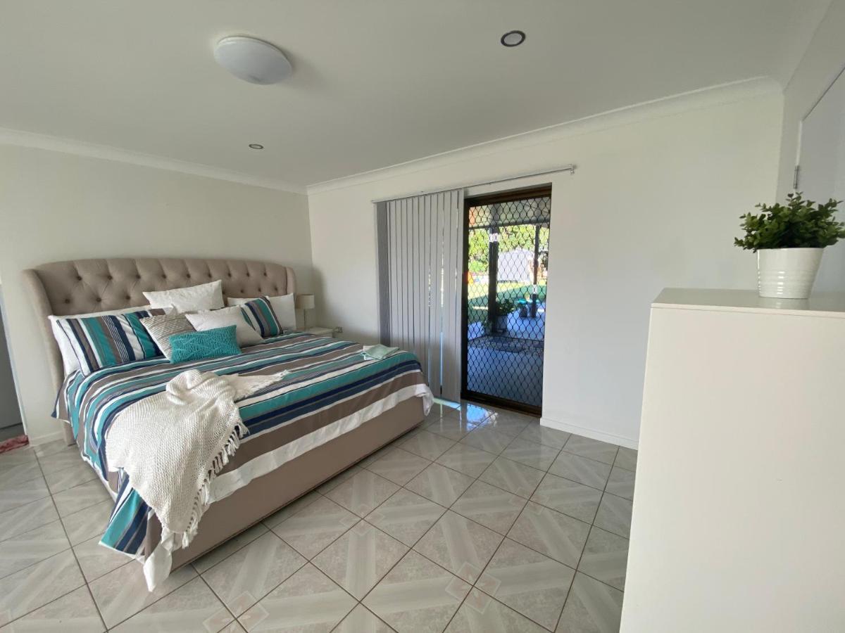 Ark Accommodation Glass House Mountains Extérieur photo