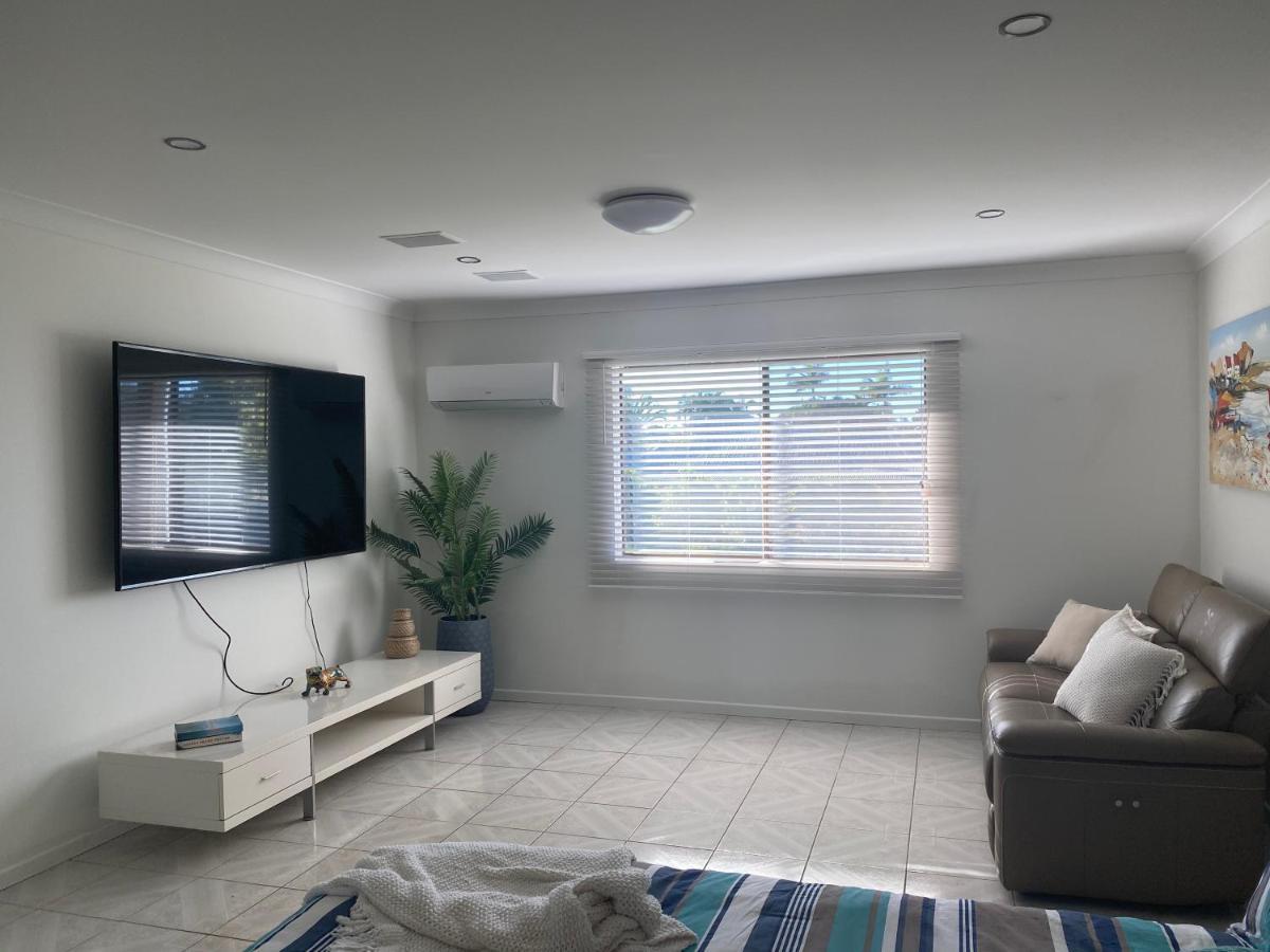 Ark Accommodation Glass House Mountains Extérieur photo
