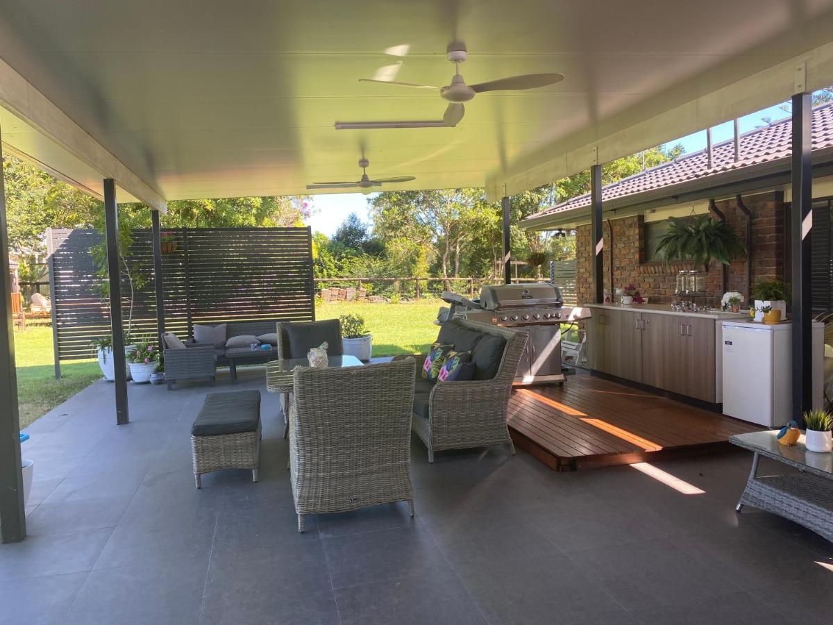 Ark Accommodation Glass House Mountains Extérieur photo